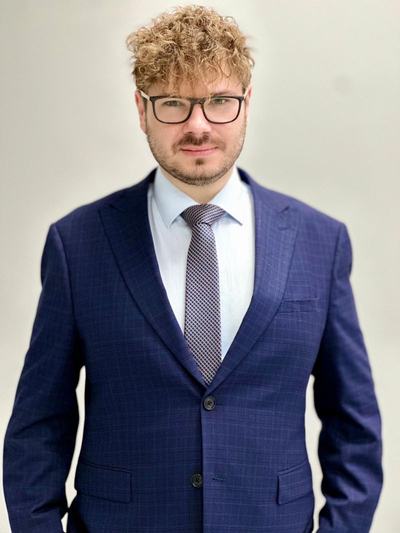 Dr Tomasz Kostrzewa