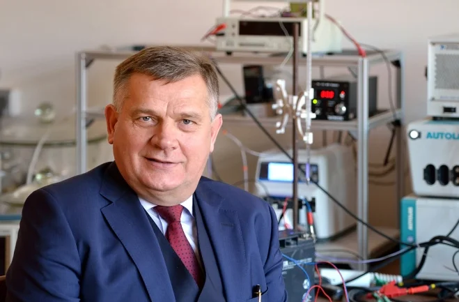 Polskie Towarzystwo Chemiczne uhonorowało prof. Kazimierza Darowickiego z Wydziału Chemicznego Politechniki Gdańskiej Medalem im. Jędrzeja Śniadeckiego!